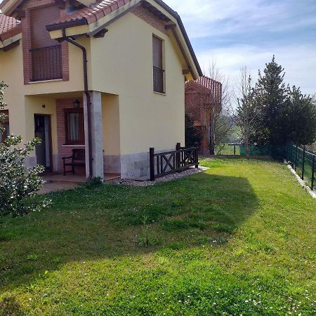 Chalet Playa Del Sable Hinojedo Bagian luar foto