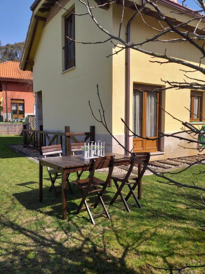 Chalet Playa Del Sable Hinojedo Bagian luar foto